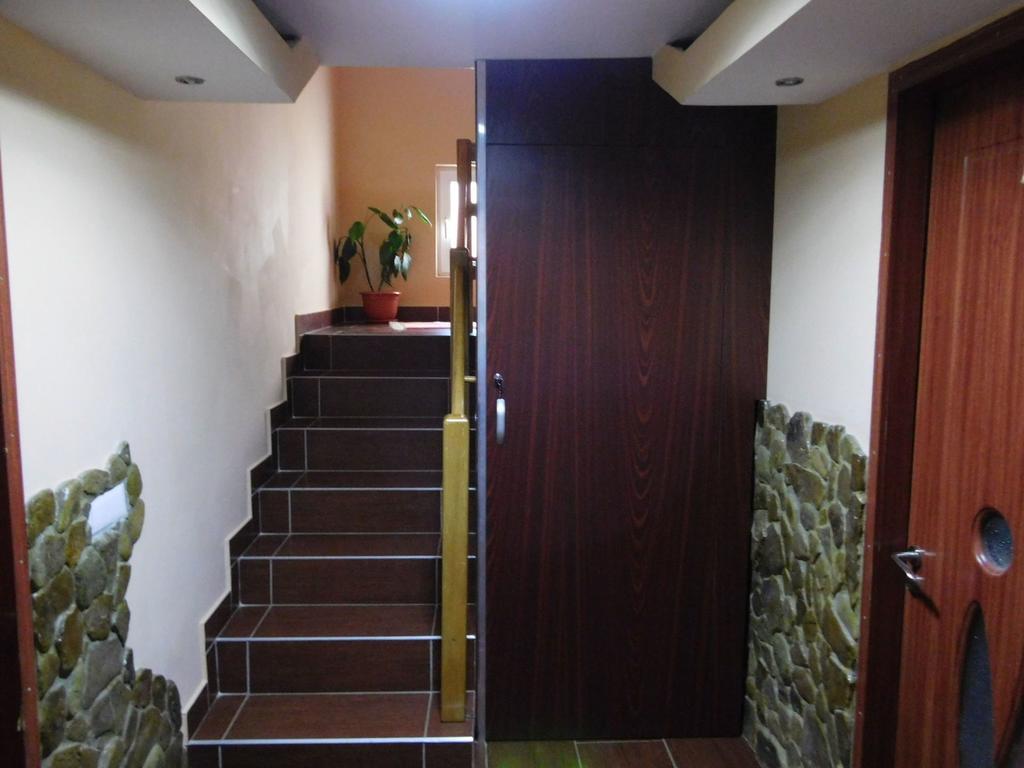 Casa Bryanna Villa Cavnic Exterior photo